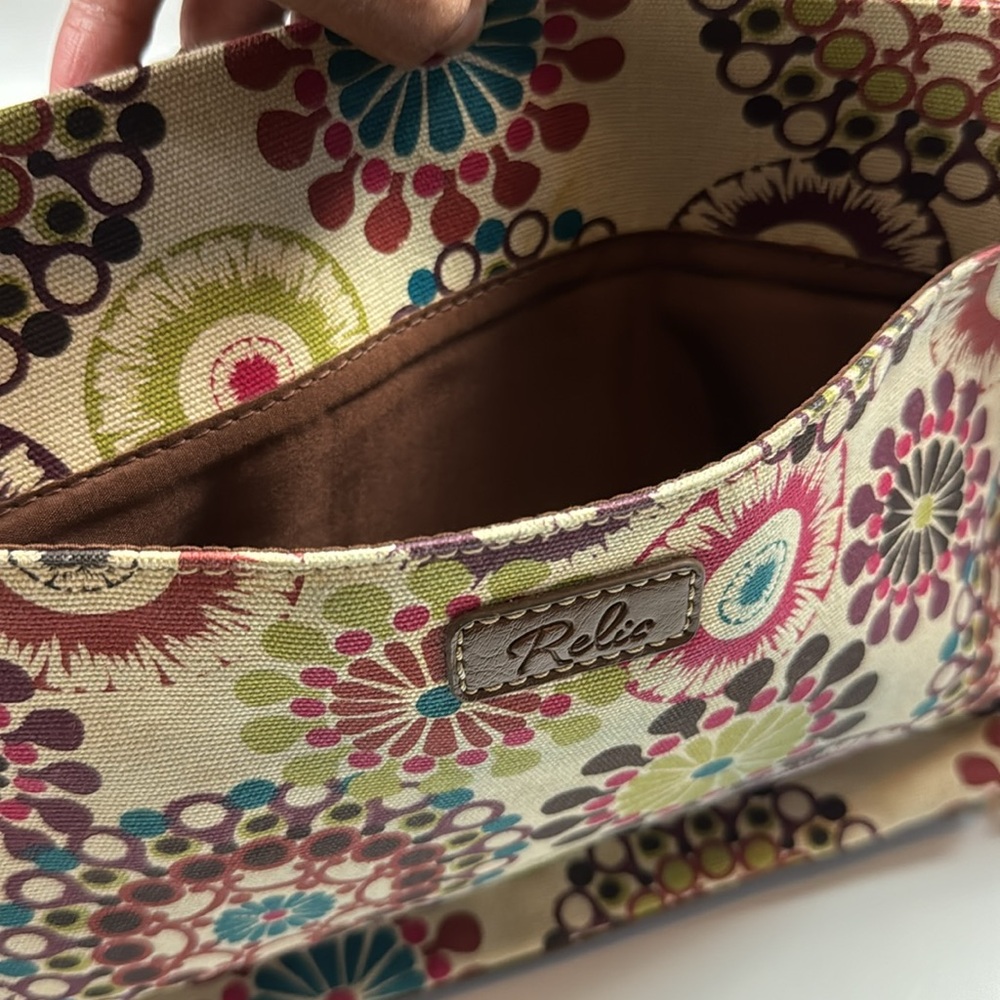 Relic Crossbody Handbag. Excellent condition - Picture 11 of 13